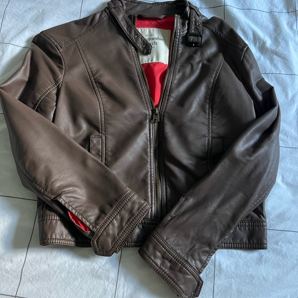 Abercrombie and fitch vegan leather moto jacket